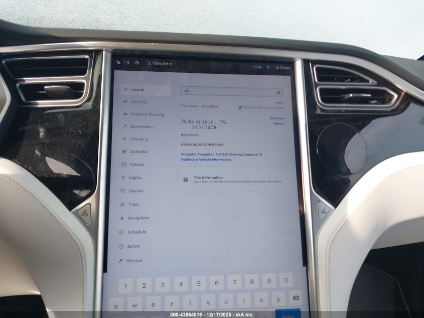 2017 Tesla Model X 100D/75D/90D VIN: 5YJXCAE25HF059113 Lot: 43864019