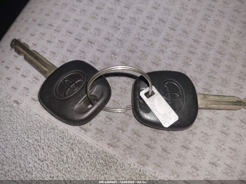 2008 Toyota Corolla Ce VIN: 1NXBR32E08Z961867 Lot: 43864087