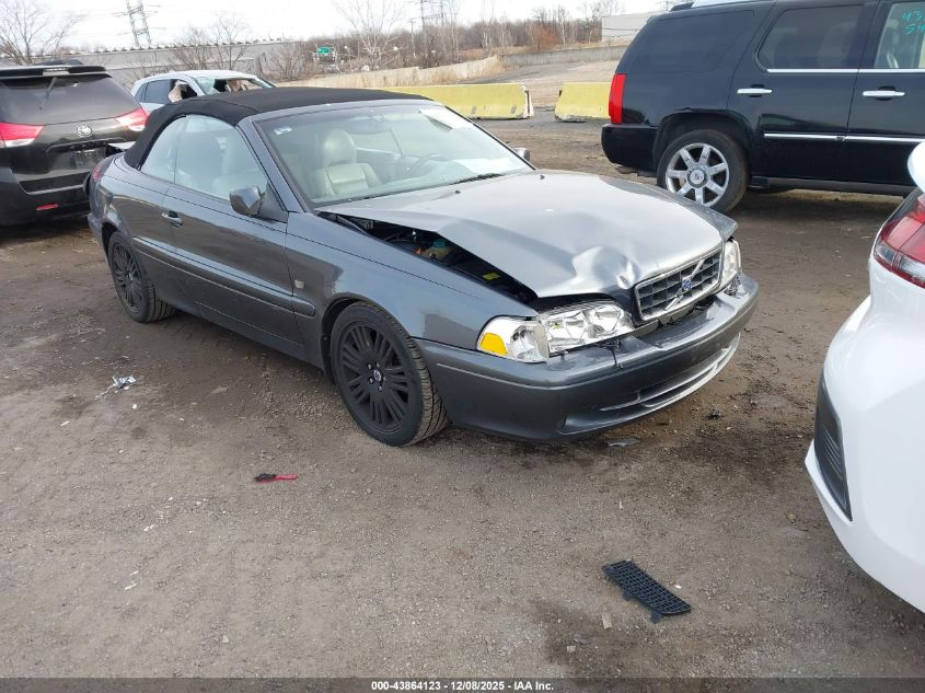 2004 Volvo C70 Lt