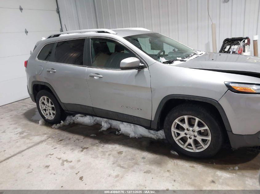 2017 Jeep Cherokee Latitude 4X4 VIN: 1C4PJMCB4HW587764 Lot: 43864176