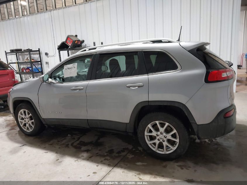 2017 Jeep Cherokee Latitude 4X4 VIN: 1C4PJMCB4HW587764 Lot: 43864176