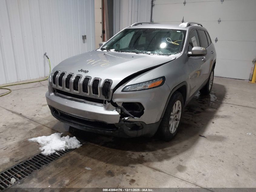 2017 Jeep Cherokee Latitude 4X4 VIN: 1C4PJMCB4HW587764 Lot: 43864176