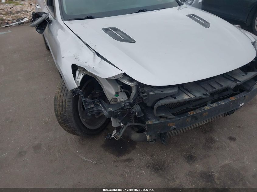 2018 Kia Stinger VIN: KNAE15LA2J6035980 Lot: 43864180