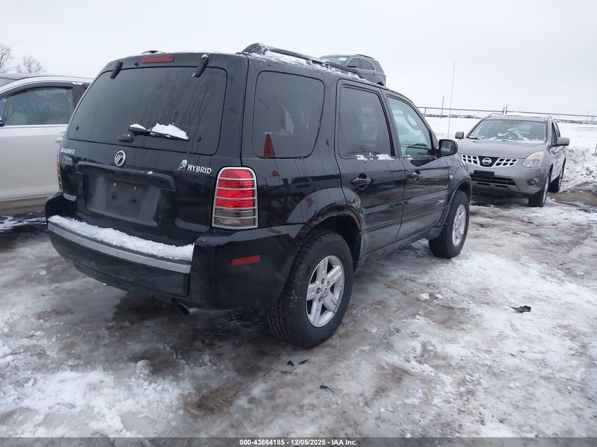 4M2CU39H77KJ03226 2007 MERCURY MARINER photo no. 4