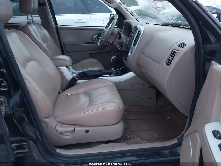 4M2CU39H77KJ03226 2007 MERCURY MARINER photo no. 5
