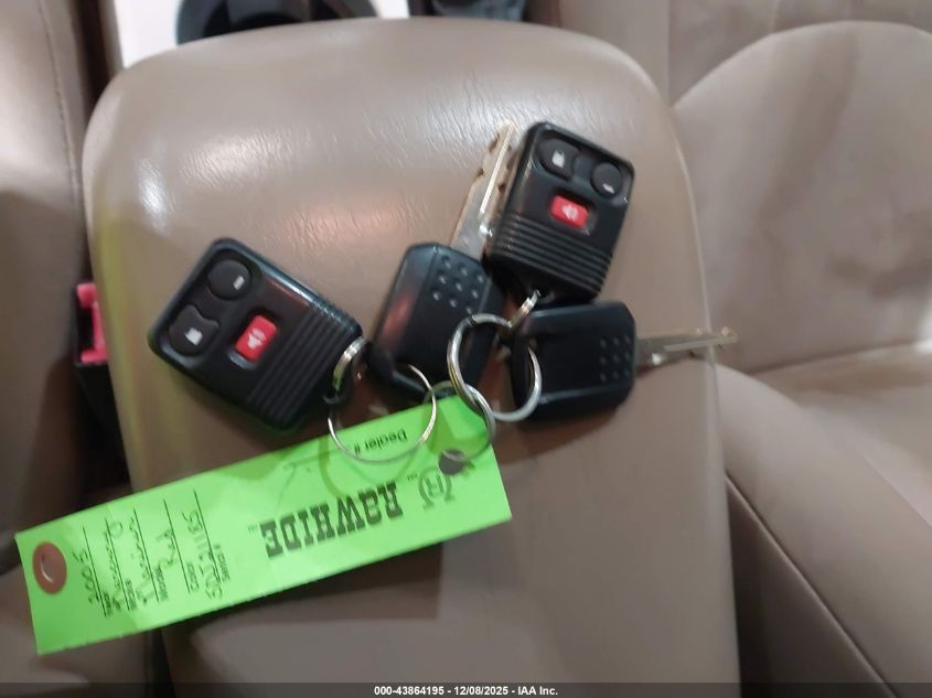 2005 Mercury Mariner Luxury/Premier VIN: 4M2CU57165DJ21185 Lot: 43864195