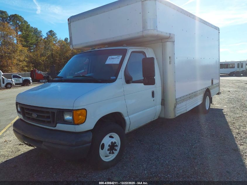 2007 Ford E-450 Cutaway