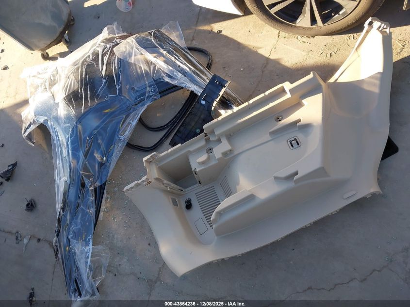 2017 Nissan Rogue Sv VIN: KNMAT2MT2HP593861 Lot: 43864236