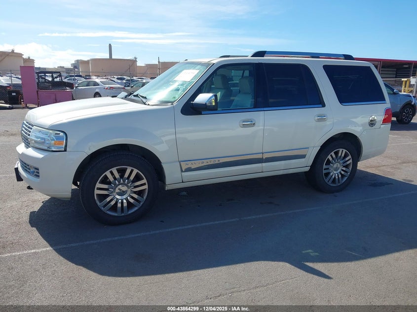 5LMFU27587LJ07939 2007 LINCOLN NAVIGATOR photo no. 2