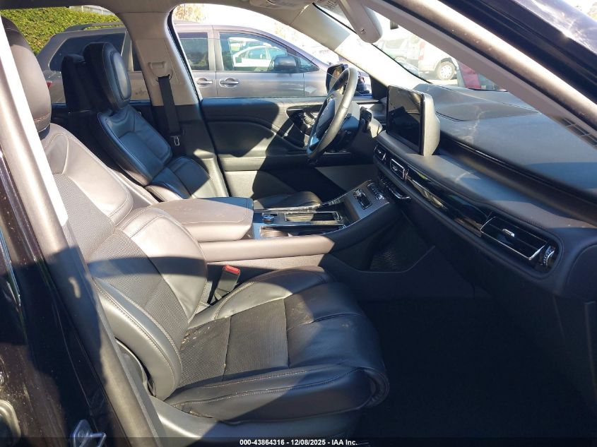 2025 Lincoln Aviator - 5LM5J7XC2SGL02632
