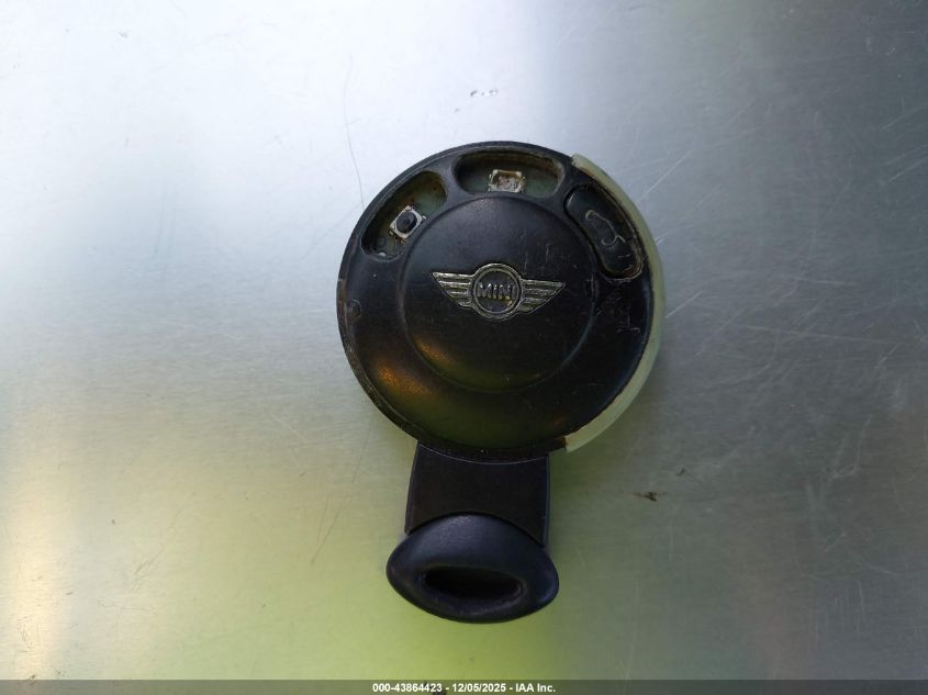 2008 Mini Cooper Clubman VIN: WMWML33548TN66803 Lot: 43864423