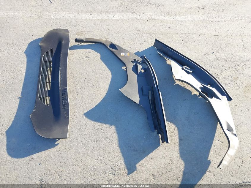 2025 Ford Mustang Mach-E Select VIN: 3FMTK1R40SMA21817 Lot: 43864444