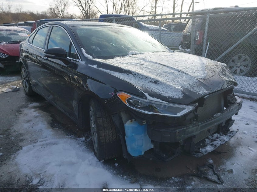 FORD FUSION 2020. Lot# 43864446. VIN 3FA6P0RU9LR113547. Photo 1