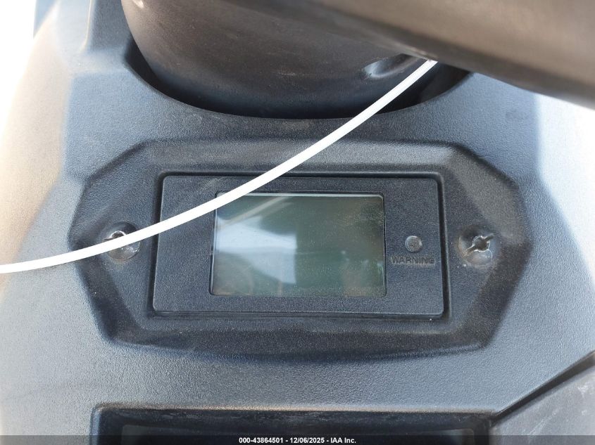 2017 Yamaha Waverunner VIN: YAMA0437L617 Lot: 43864501