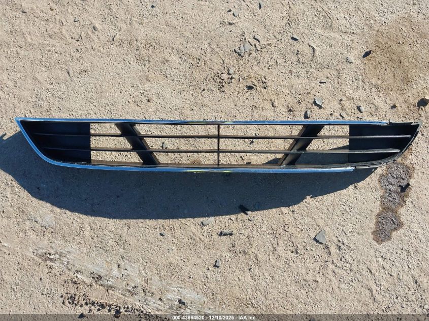 2014 Hyundai Genesis 3.8 VIN: KMHGC4DD4EU262609 Lot: 43864520