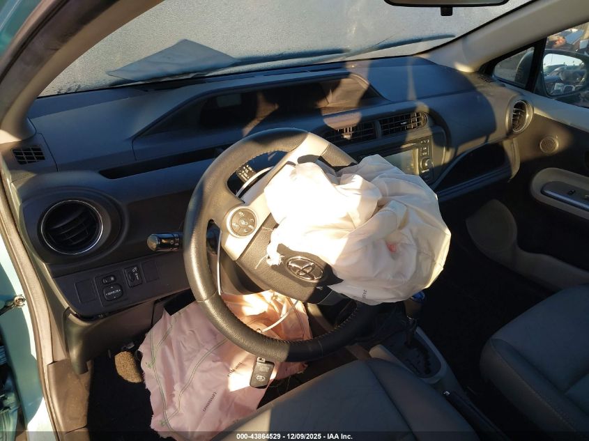 2013 Toyota Prius C Four VIN: JTDKDTB39D1048988 Lot: 43864529