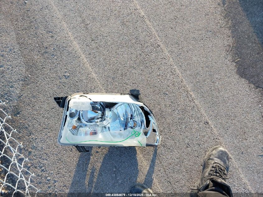 2008 Toyota Tundra Base 5.7L V8 VIN: 5TFBV54168X050236 Lot: 43864679