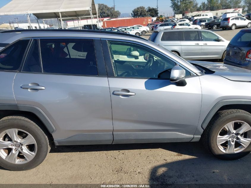 2019 Toyota Rav4 Xle VIN: JTMW1RFV2KD512885 Lot: 43864786