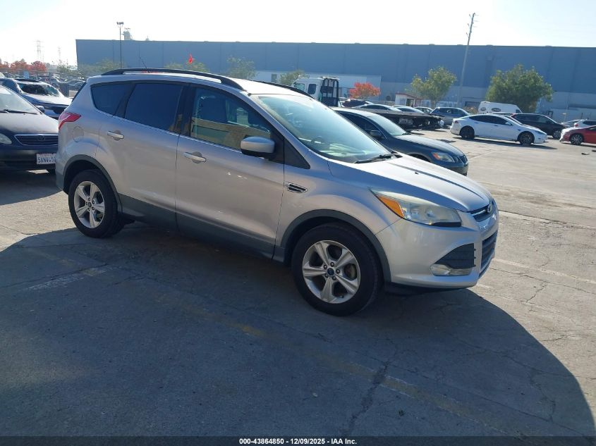 FORD ESCAPE SE