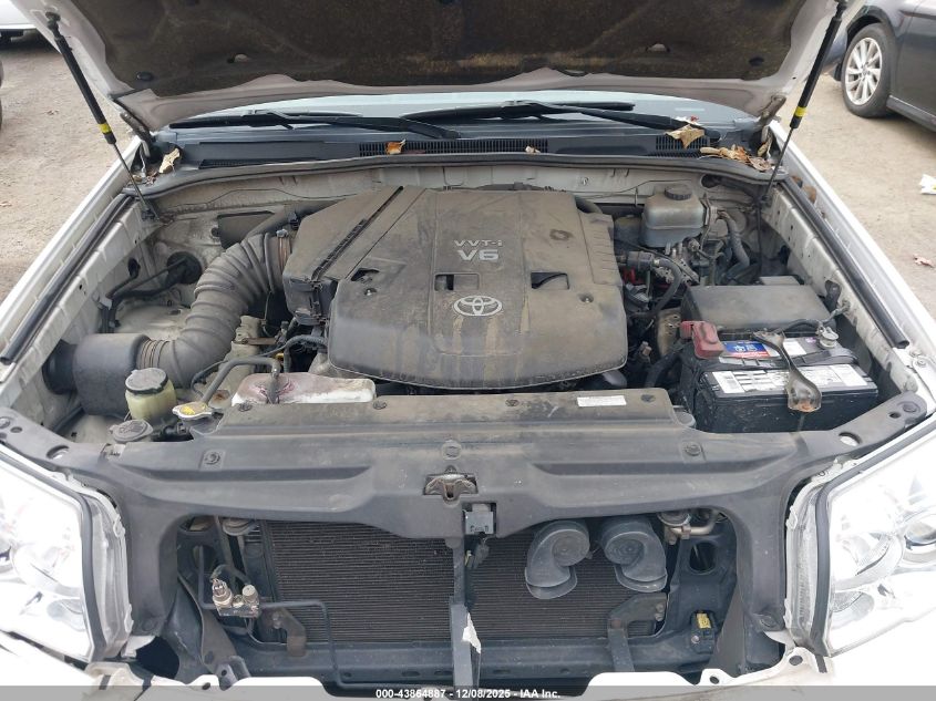 2008 Toyota 4Runner Sr5 V6 VIN: JTEBU14R18K017333 Lot: 43864887