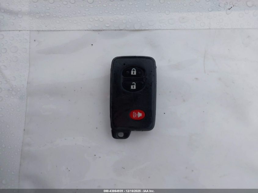 2013 Toyota Prius Two VIN: JTDKN3DU5D5565524 Lot: 43864939