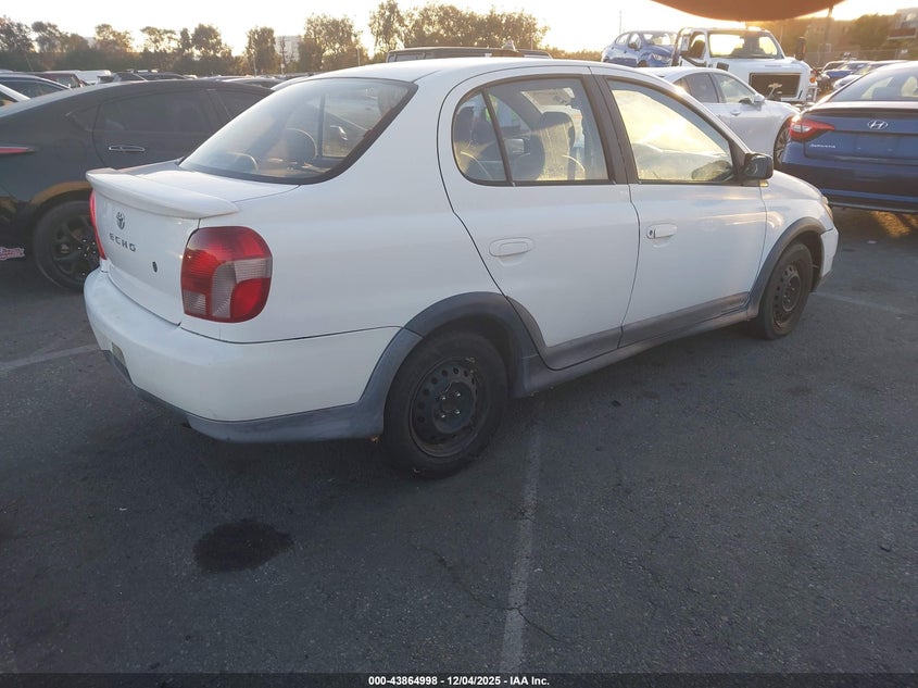 JTDBT123720244471 2002 TOYOTA ECHO photo no. 4