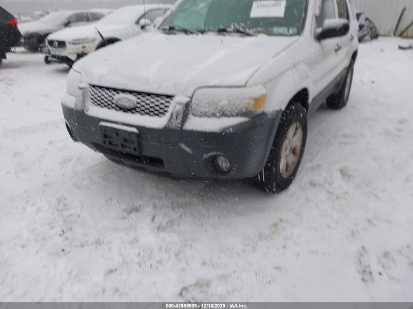2005 Ford Escape Xlt VIN: 1FMYU93105KB77588 Lot: 43865005