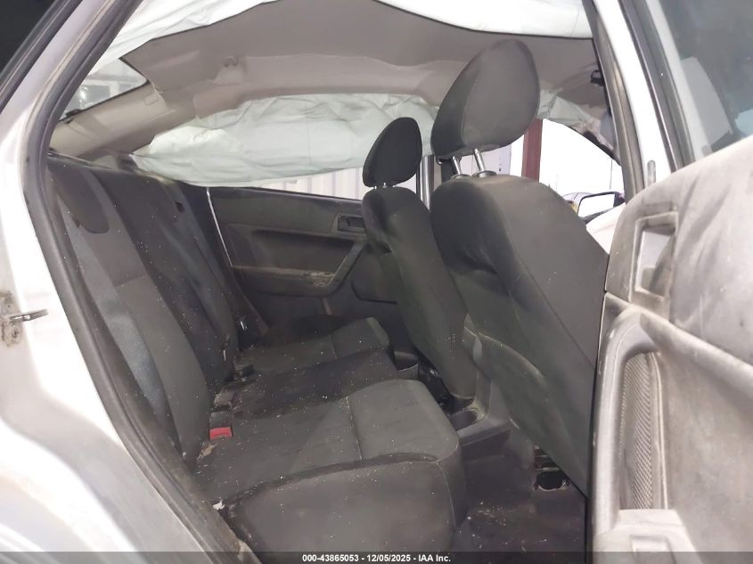 2008 Ford Focus Se/Ses VIN: 1FAHP35N88W137013 Lot: 43865053