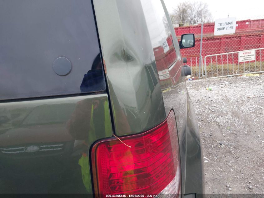 2008 Jeep Liberty Sport VIN: 1J8GP28K08W207758 Lot: 43865135