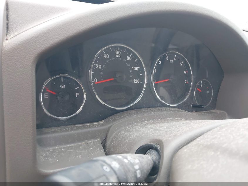 2008 Jeep Liberty Sport VIN: 1J8GP28K08W207758 Lot: 43865135