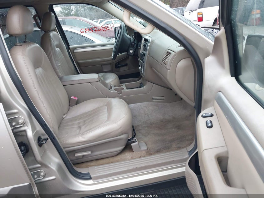 4M2ZU86K64UJ11535 2004 MERCURY MOUNTAINEER photo no. 5
