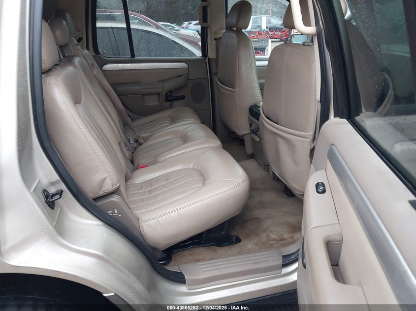 4M2ZU86K64UJ11535 2004 MERCURY MOUNTAINEER photo no. 8