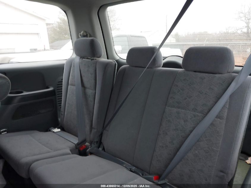 2004 Honda Pilot Lx VIN: 2HKYF18164H586779 Lot: 43865314