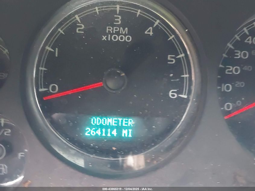 2008 Chevrolet Suburban 1500 Ltz VIN: 1GNFC160X8R122975 Lot: 43865319