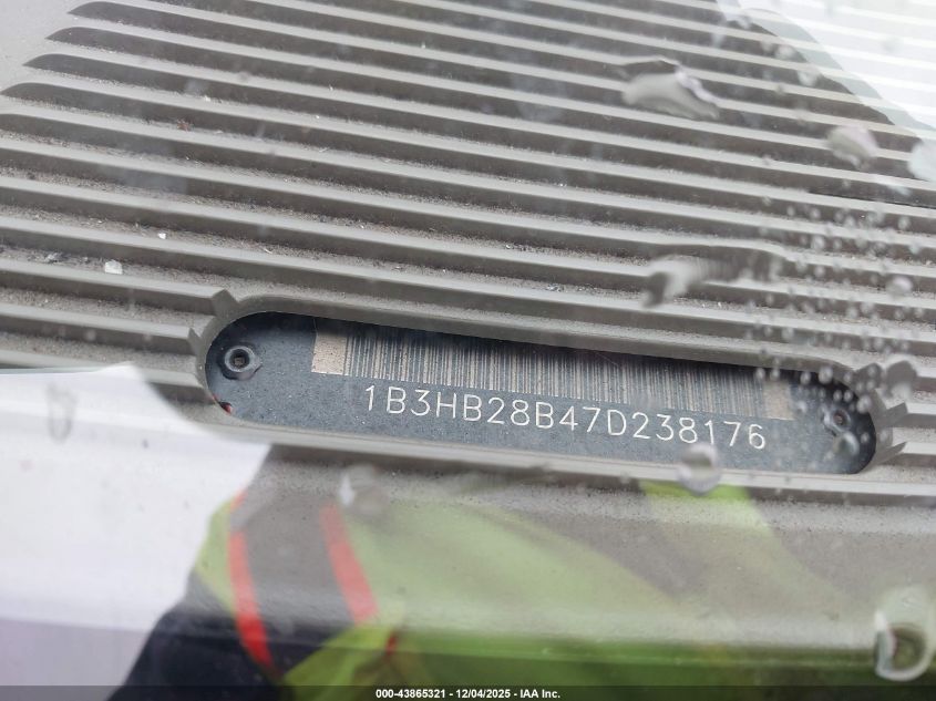 2007 Dodge Caliber VIN: 1B3HB28B47D238176 Lot: 43865321