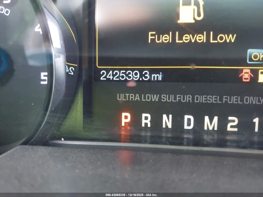 2011 Ford F-250 Lariat VIN: 1FT7W2BTXBEC19571 Lot: 43865339