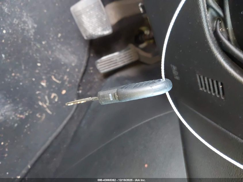 2015 Jeep Cherokee Latitude VIN: 1C4PJLCB8FW669276 Lot: 43865362