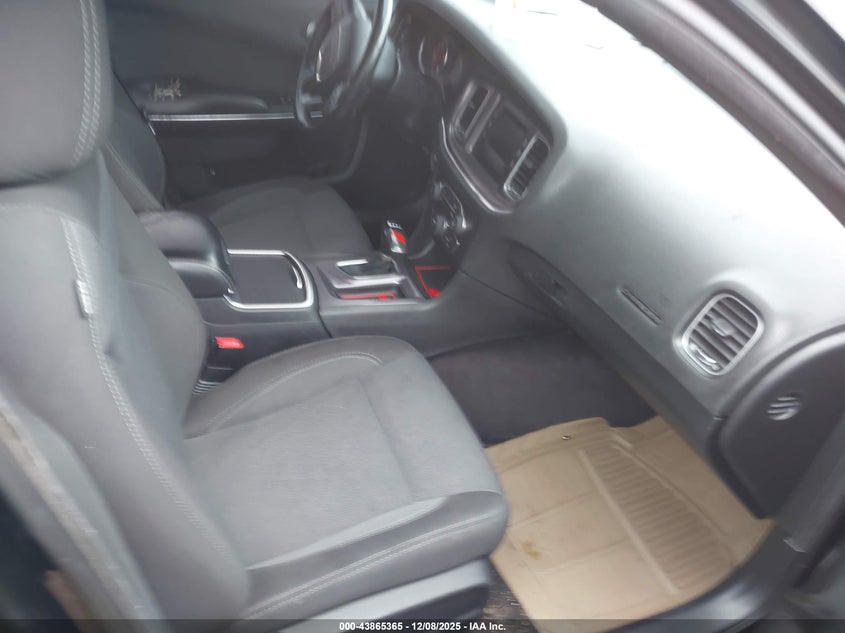 VIN 2C3CDXBG8HH546514 2017 DODGE CHARGER SE RWD