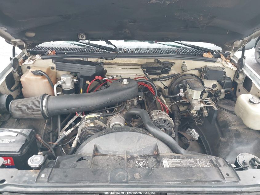 1994 Chevrolet Gmt-400 C1500 VIN: 1GBDC14K0RZ119089 Lot: 43865379