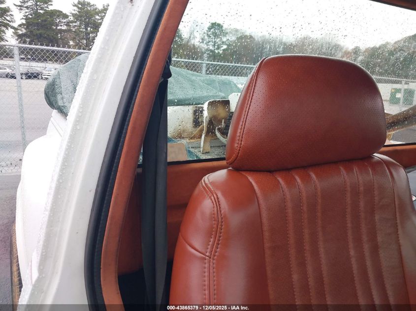 1994 Chevrolet Gmt-400 C1500 VIN: 1GBDC14K0RZ119089 Lot: 43865379