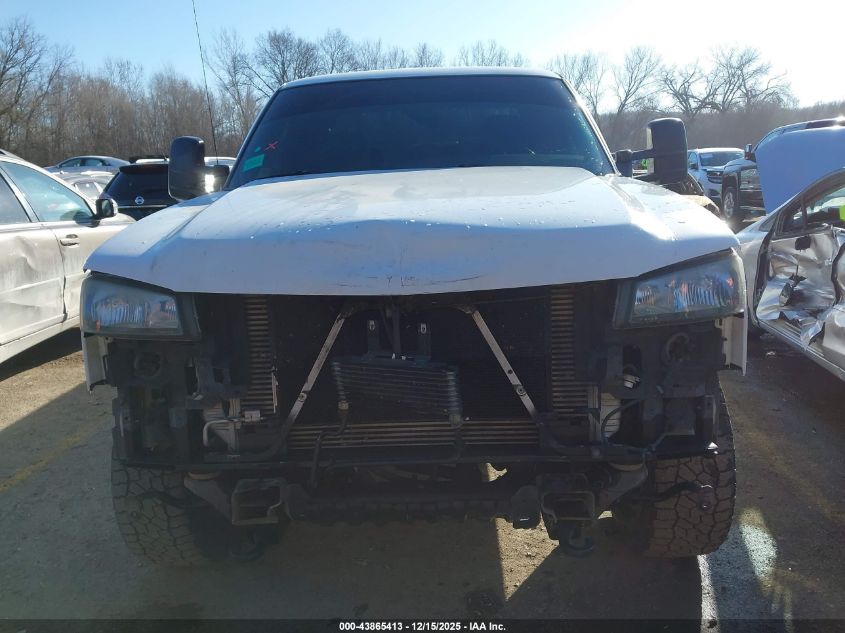 2005 Chevrolet Silverado 2500Hd Ls VIN: 1GCHC29255E242416 Lot: 43865413