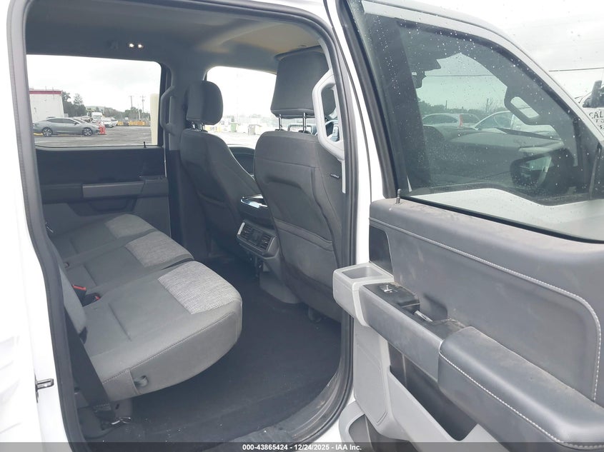 VIN 1FTFW1ED2PFB37734 2023 FORD F-150 XLT
