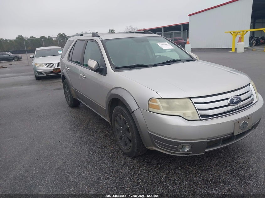 1FMDK02W88GA39690 FORD TAURUS X Photo 1