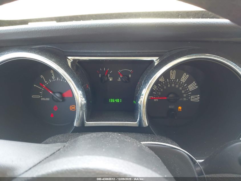 2005 Ford Mustang VIN: 1ZVFT84N255197511 Lot: 43865512