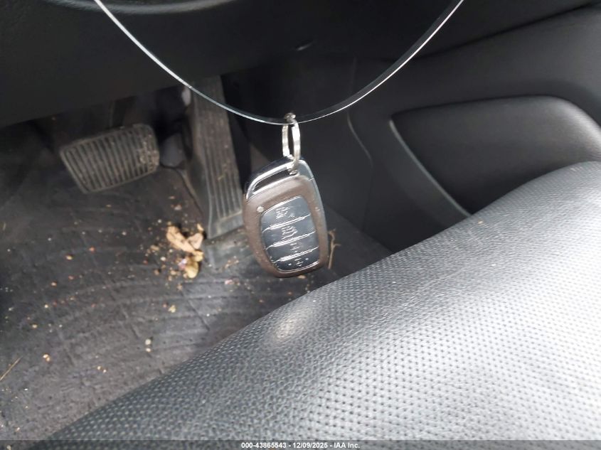 2017 Hyundai Tucson Se Plus VIN: KM8J33A44HU381351 Lot: 43865543