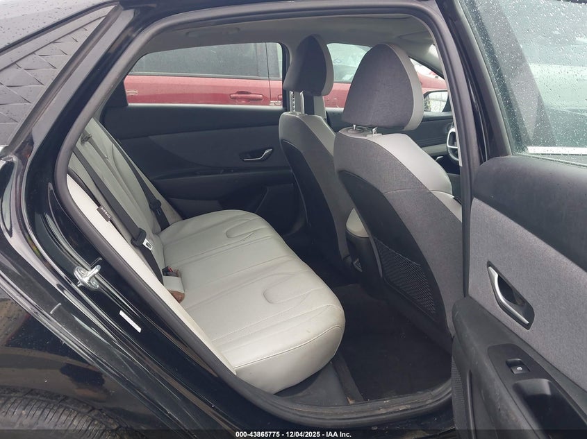 KMHLP4DG7RU816633 2024 HYUNDAI ELANTRA photo no. 8