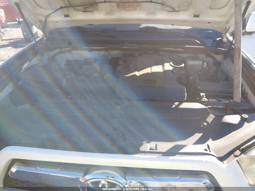 2011 Toyota 4Runner Sr5 V6 VIN: JTEZU5JR2B5016742 Lot: 43865782