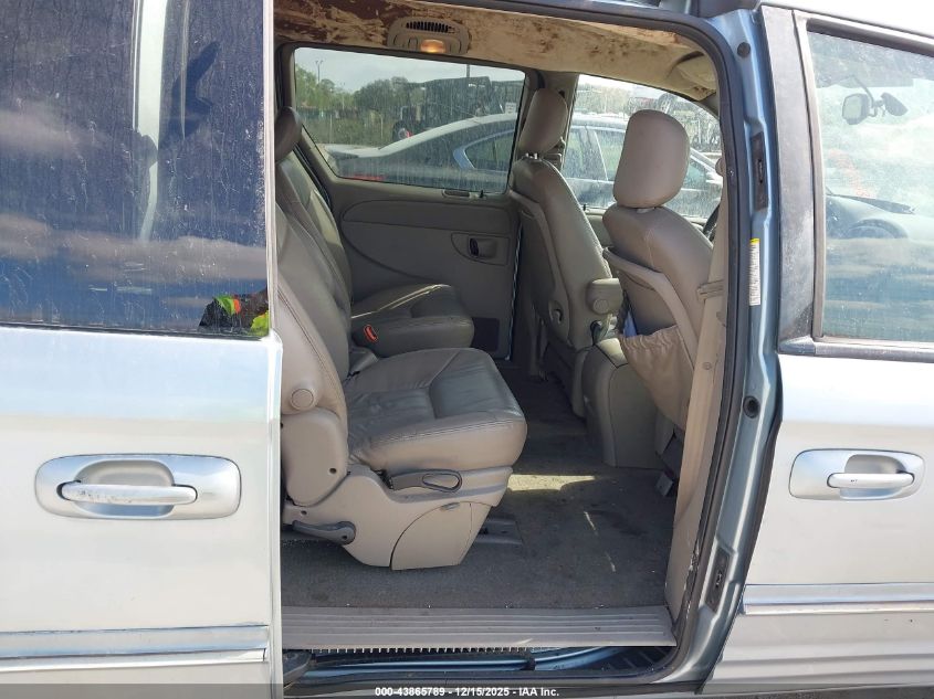 2003 Chrysler Town & Country Lxi VIN: 2C4GP54L13R217417 Lot: 43865789