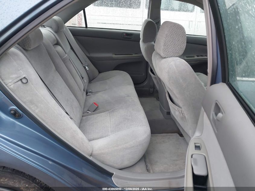 2004 Toyota Camry Le VIN: 4T1BE32K34U890093 Lot: 43865850