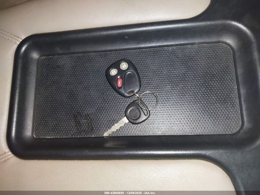 2004 GMC Sierra 1500 Sle VIN: 2GTEK19TX41172601 Lot: 43865859